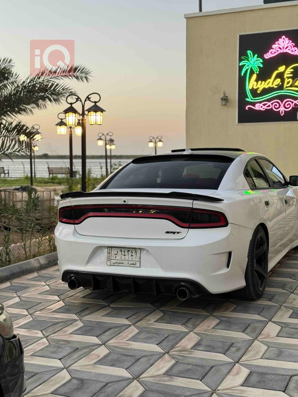 دۆج چارجەر